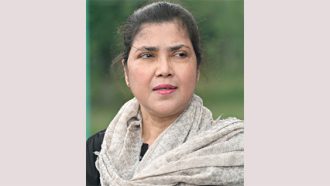 প্রবাসী নয়, দেশি ফুটবলারই তৈরি করতে চান কিরণ