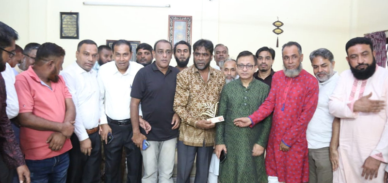 খন্দকার মুক্তাদিরের সাথে জেলা তাঁতীদলের সৌজন্যে সাক্ষাৎ